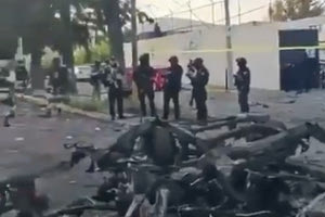 Μεξικό: Τρεις αστυνομικοί τραυματίστηκαν από έκρηξη αυτοκινήτου στο κέντρο της Γκουαναχουάτο