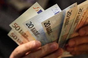 Κατώτατος μισθός: Θα αλλάξει ο τρόπος υπολογισμού του