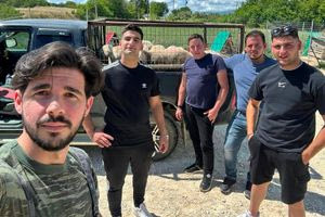 Το πρωί δάσκαλος … το απόγευμα κτηνοτρόφος στη φάρμα του με τα 650 Λακόν