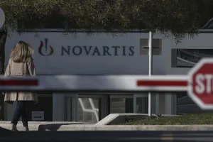 Σκάνδαλο Novartis: Αίρεται η προστασία για τους δύο προστατευόμενους μάρτυρες