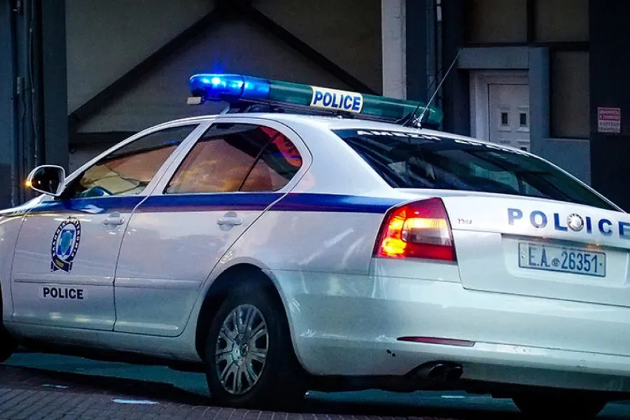 Χαλάνδρι: Κινέζος κυνηγούσε παιδιά με μαχαίρι γιατί νόμιζε ότι του πέταξαν νεράντζια στο σπίτι