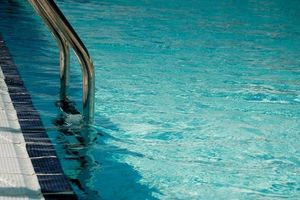 Παξοί: Ελεύθεροι αφέθηκαν οι γονείς και ο παππούς της 4χρονης που πνίγηκε σε πισίνα