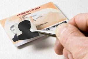 Αθήνα: Συνελήφθη 55χρονος για πλαστογραφία