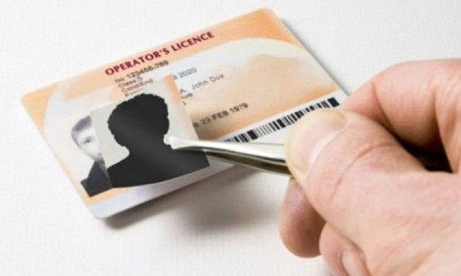 Αθήνα: Συνελήφθη 55χρονος για πλαστογραφία