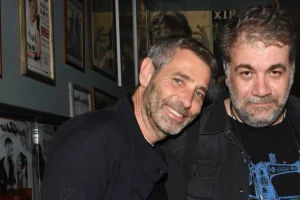 Θοδωρής Αθερίδης: Παίρνω 10 χάπια την ημέρα, έλεγα στον Σταρόβα να προσέχει και τελικά το έπαθα πρώτος