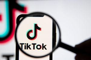 Το TikTok έχει μεγαλύτερο αποτύπωμα άνθρακα από την Ελλάδα