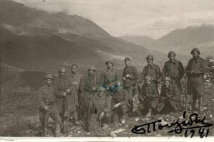 1940-41: Τα κρητικά μαχαίρια στην Τρεμπεσίνα