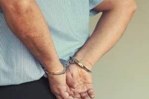 Aνθυποπλοίαρχος του Λιμενικού έκλεβε καύσιμα και στη συνέχεια τα πουλούσε