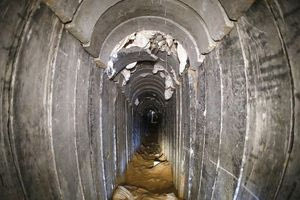 Λίβανος: To Iσραήλ με δεκάδες μπετονιέρες θα πλημμυρίσει τσιμέντο τις σήραγγες της Χεζμπολάχ