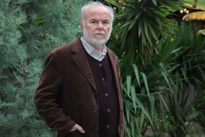 Πέθανε ο ποιητής Μιχάλης Γκανάς