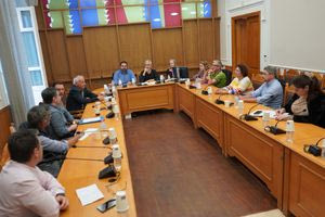 Τι συζητήθηκε στην Περιφέρεια για την προστασία της ελαιοκαλλιέργειας