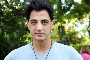 Δήμος Αναστασιάδης: «Λείπει ο Νότης Σφακιανάκης από το τραγούδι»