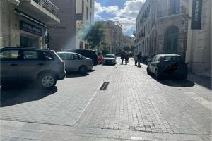 Που θα παρκάρω την Κυριακή; Στον πεζόδρομο της 25ης Αυγούστου!