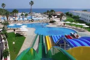 Σε πεντάστερο ξενοδοχείο μετατρέπεται το πρώην Louis Creta Princess στα Χανιά