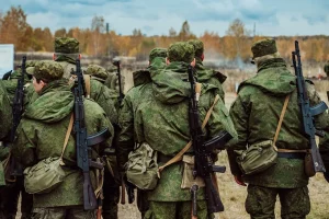 Με νόμο θα διαγράφονται τα χρέη Ρώσων που δέχονται να πολεμήσουν στην Ουκρανία