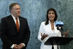 Χωρίς Χέιλι και Πομπέο η κυβέρνηση του Τραμπ