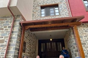 Άνοιξε ξενοδοχείο με μασάζ στο Άγιο Όρος