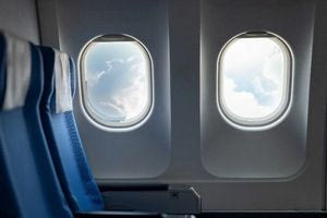 Ηράκλειο: Άναψε ηλεκτρονικό τσιγάρο στο αεροπλάνο και συνελήφθη