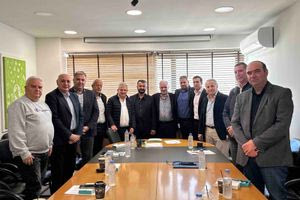 Yλικά από κλαδέματα συσσωρεύονται δίπλα σε κάδους απορριμμάτων – Έκκληση του Δήμου Ηρακλείου