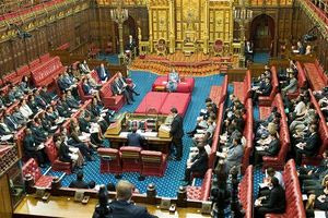 Βρετανία: Βουλευτής φέρεται να γρονθοκόπησε έναν περαστικό