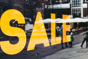 Οι Αμερικανοί ξόδεψαν 10,8 δις. δολάρια σε διαδικτυακές αγορές τη Black Friday