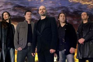 Δυτικές Συνοικίες: Ποιο ήταν το συγκρότημα του Βασίλη Μαντζουράνη που έχασε τη ζωή του στην άσφαλτο