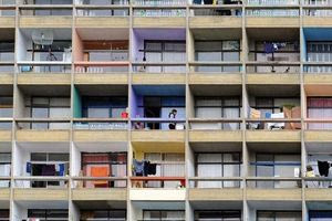 Λεγιονέλλα: Τι είναι το επικίνδυνο βακτήριο που εντοπίστηκε στο νερό φοιτητικής εστίας του ΕΚΠΑ