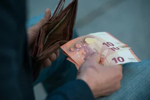 Ο «χάρτης» των πληρωμών από τον e-ΕΦΚΑ και τη ΔΥΠΑ – Ποιοι πληρώνονται έως τις 22 Νοεμβρίου