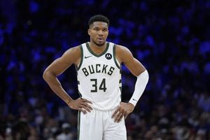 ΝΒΑ: Οι Μπακς καταρρέουν παρά τις προσπάθειες του Γιάννη