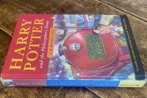 Βρετανία: Σπάνια έκδοση του Χάρι Πότερ πωλήθηκε 43.000 ευρώ – Το είχαν αγοράσει μόλις 12 ευρώ