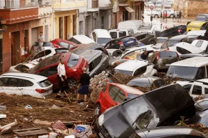 Βαλένθια: Σαράντα νεκροί ανασύρθηκαν από τούνελ