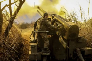 Πόλεμος στην Ουκρανία: Το πιθανό τέλος που βλέπει ο Ζελένσκι το 2025 και η ισορροπία τρόμου των νέων πυραύλων