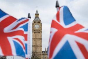 Βρετανία: Με ταξιδιωτική ηλεκτρονική άδεια η είσοδος στη χώρα από το 2025