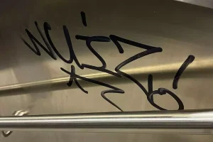 Θεσσαλονίκη: Βανδάλισαν το Μετρό μία ημέρα πριν από τα εγκαίνια