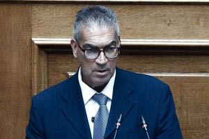 Nέο κόμμα από τον Ηρακλειώτη βουλευτή