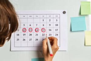 Έμμηνος ρύση: Τι ισχύει με τις άδειες σε Ελλάδα και Ευρώπη – Πού εφαρμόζεται