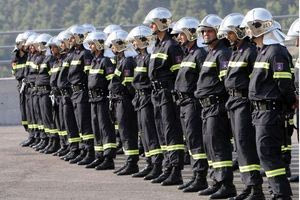 Πυροσβέστες: Επιπλέον 300 προσλήψεις δασοκομάντος μέσα στο 2025