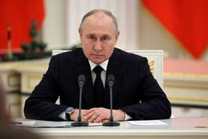 Πούτιν: Ανακοίνωσε μαζική παραγωγή του νέου υπερόπλου Oreshnik