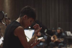 «Τα μαύρα ρούχα»: Εννέα γυναίκες ερμηνεύουν για εκείνες που τις σκότωσαν γιατί ήταν γυναίκες