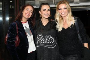 Singles: Reunion για τις πρωταγωνίστριες της θρυλικής σειράς 20 χρόνια μετά