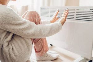 Επίδομα θέρμανσης: Τι πρέπει να προσέξουν όσοι επιλέγουν το ρεύμα – Παραδείγματα χρεώσεων