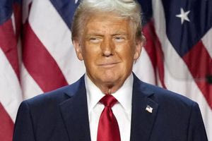 Έναν πρώην αξιωματούχο του υπουργείου Οικονομικών επέλεξε ο Τραμπ ως πρόεδρο του οικονομικού του συμβουλίου