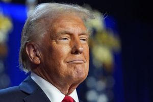 ΗΠΑ: Ο Τραμπ υποστηρίζει πως ο Άσαντ «διέφυγε» από τη Συρία αφού έχασε την υποστήριξη της Ρωσίας