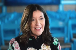 Βικτόρια Χίσλοπ για τα Γλυπτά του Παρθενώνα: «Χρειάζεται υπομονή, δεν θα γίνει αύριο»