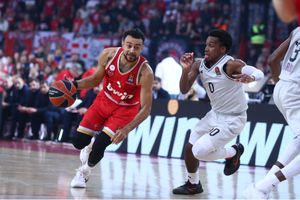 Ευρωλίγκα: Η εντυπωσιακή Παρί άλωσε και το ΣΕΦ φθάνοντας τις 10 σερί νίκες