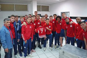 Από τα αποδυτήρια του ”Γεντί Κουλέ” η αφιέρωση στην μικρή Έλενα που έφυγε πρόωρα από τη ζωή