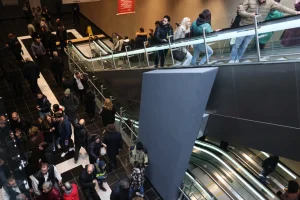 Μειώθηκαν κατά 12.400 τα αυτοκίνητα στο κέντρο της Θεσσαλονίκης με τη λειτουργία του Μετρό