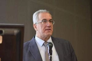 Δημήτρης Καρόκης: Πέθανε ο Προέδρος της Πανελλήνιας Ρευματολογικής Εταιρείας