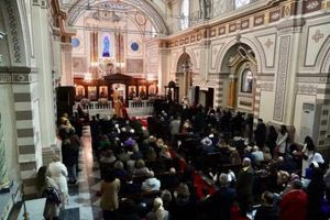 Σμύρνη: Τελέστηκαν τα θυρανοίξια του νέου καθεδρικού ναού από τον Οικουμενικό Πατριάρχη