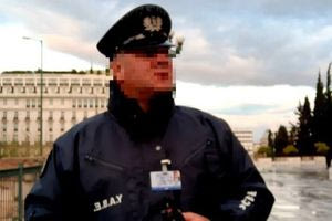 Αστυνομικός Βουλής: Οδηγείται στις φυλακές Τρίπολης